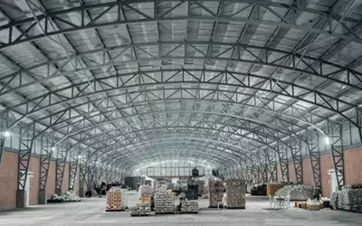 Modelo de Galpão Industrial em Arco