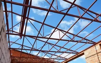 Tesoura de Galpão Metálico